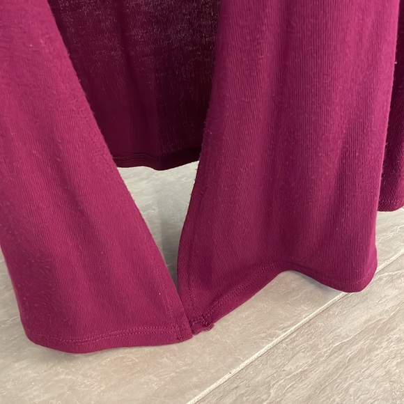 Cranberry cardigan - Picture 3 of 4